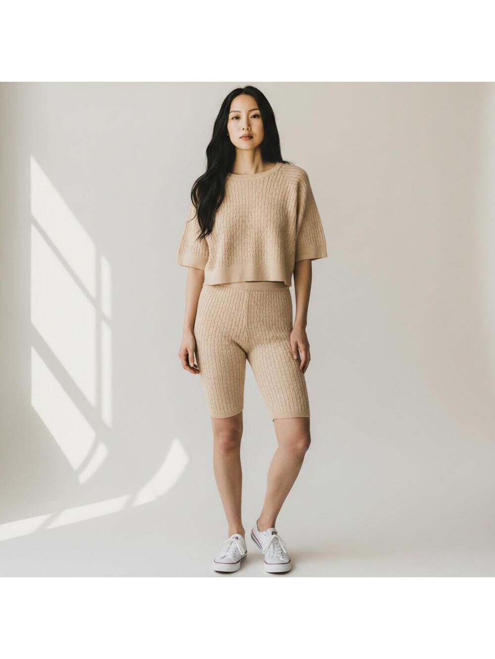 NWOT Daisy Beige Cable Knit 2-Piece Short Sleeve Sweater and Biker Short Set, L